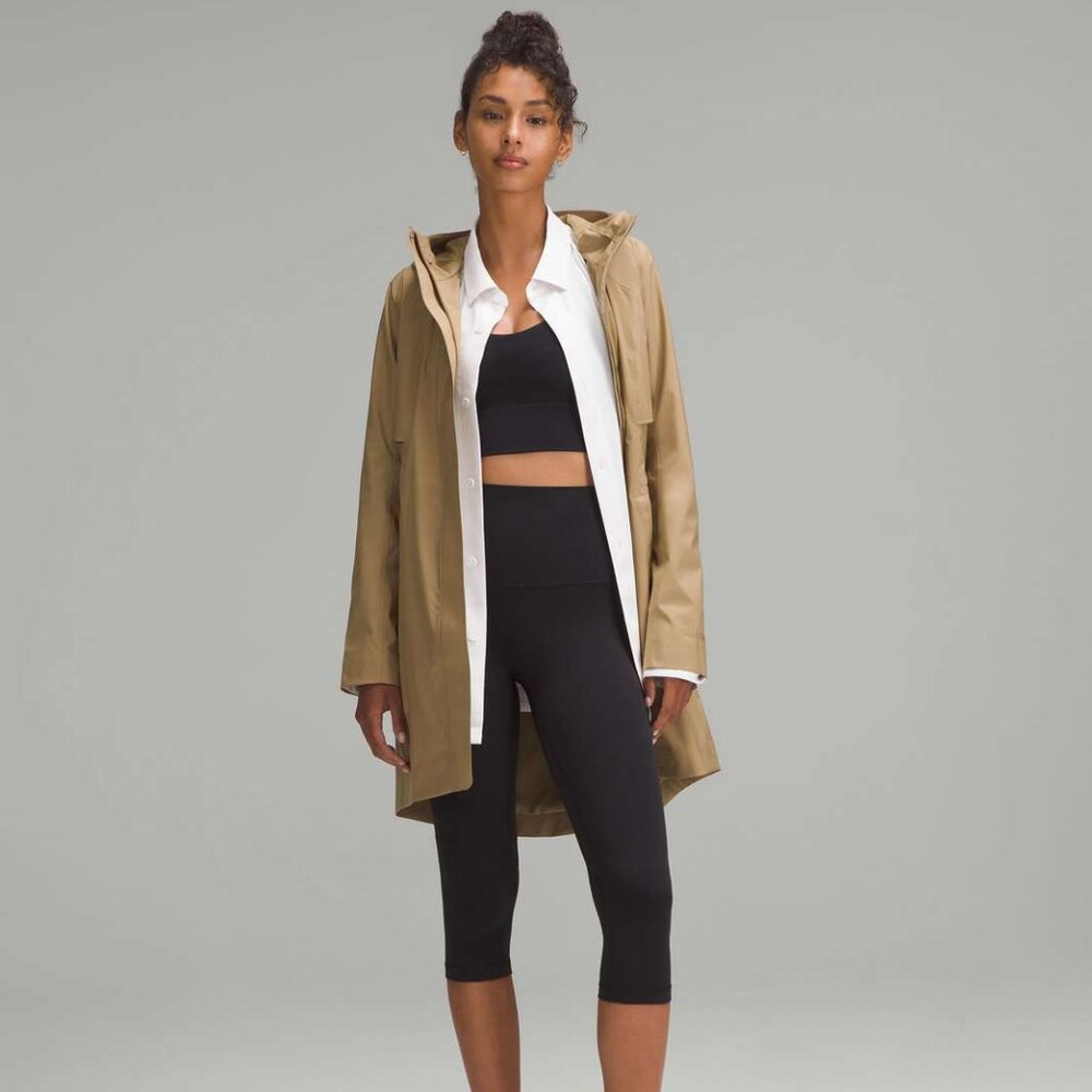 Lululemon NWT Rain Rebel Jacket - Filbert Tan